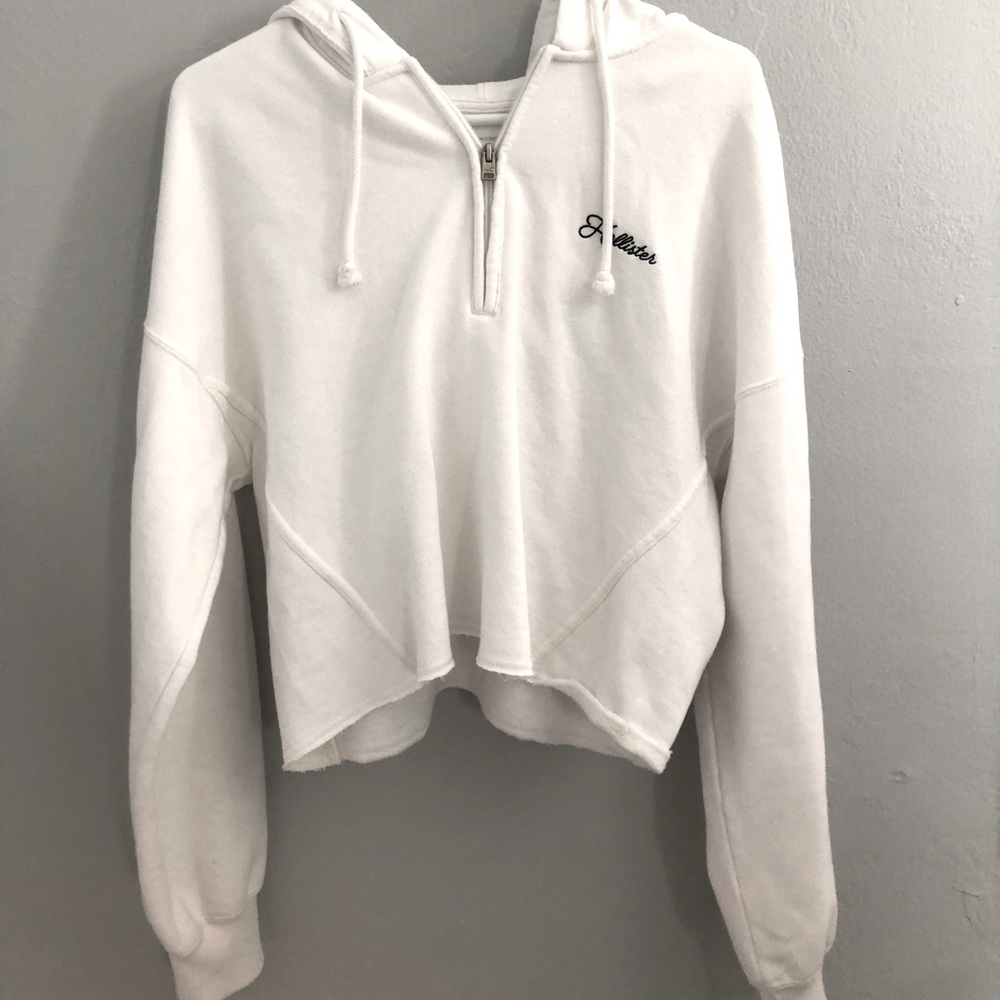 long sleeve crop top sweatshirt